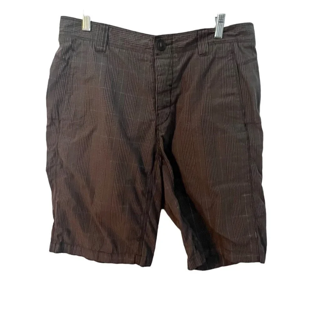 The North‎ Face Men's Gray Plaid Striped Chino Shorts Size 36 Outdoor Casual